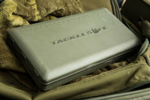 Korda TacklesafE Safe Magnetic RIG Storage Case KBOX5