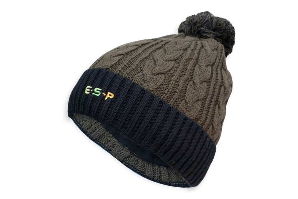 BOBBLE HAT